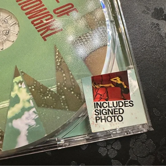 *NEW IN-HAND* Taylor Swift- The Life of a Showgirl Signed CD Insert #4 - Picture 4 of 6